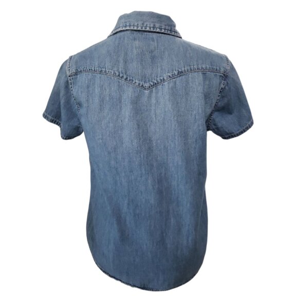 Levi's Womens Jean Short Sleeved Button Down Shirt Medium - Picture 3 of 6